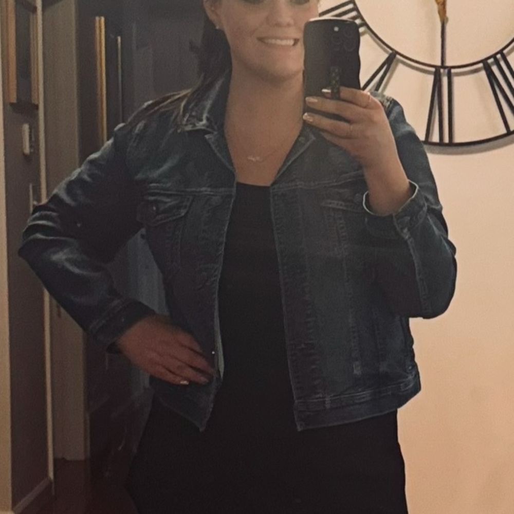 American Eagle Outfitters Denim Jacket - Picture 3 of 11